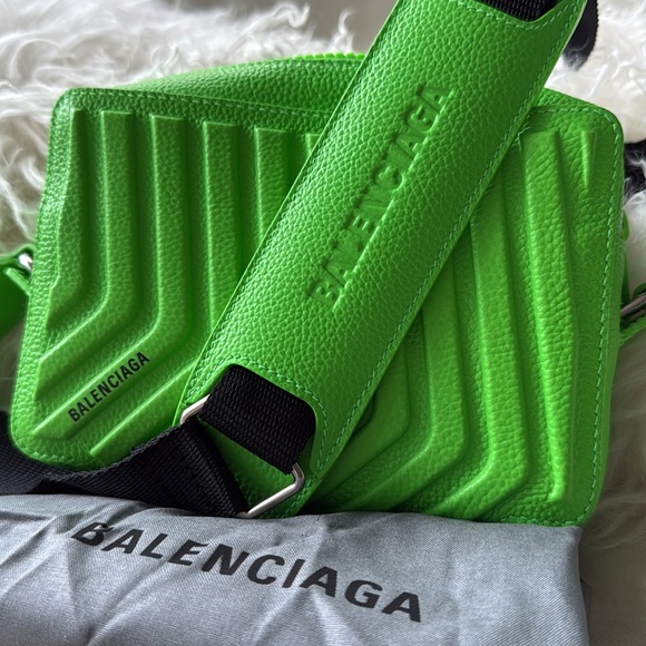 Balenciaga Car Camera Bag – Acid Green Leather (NWOT) - Picture 2 of 6